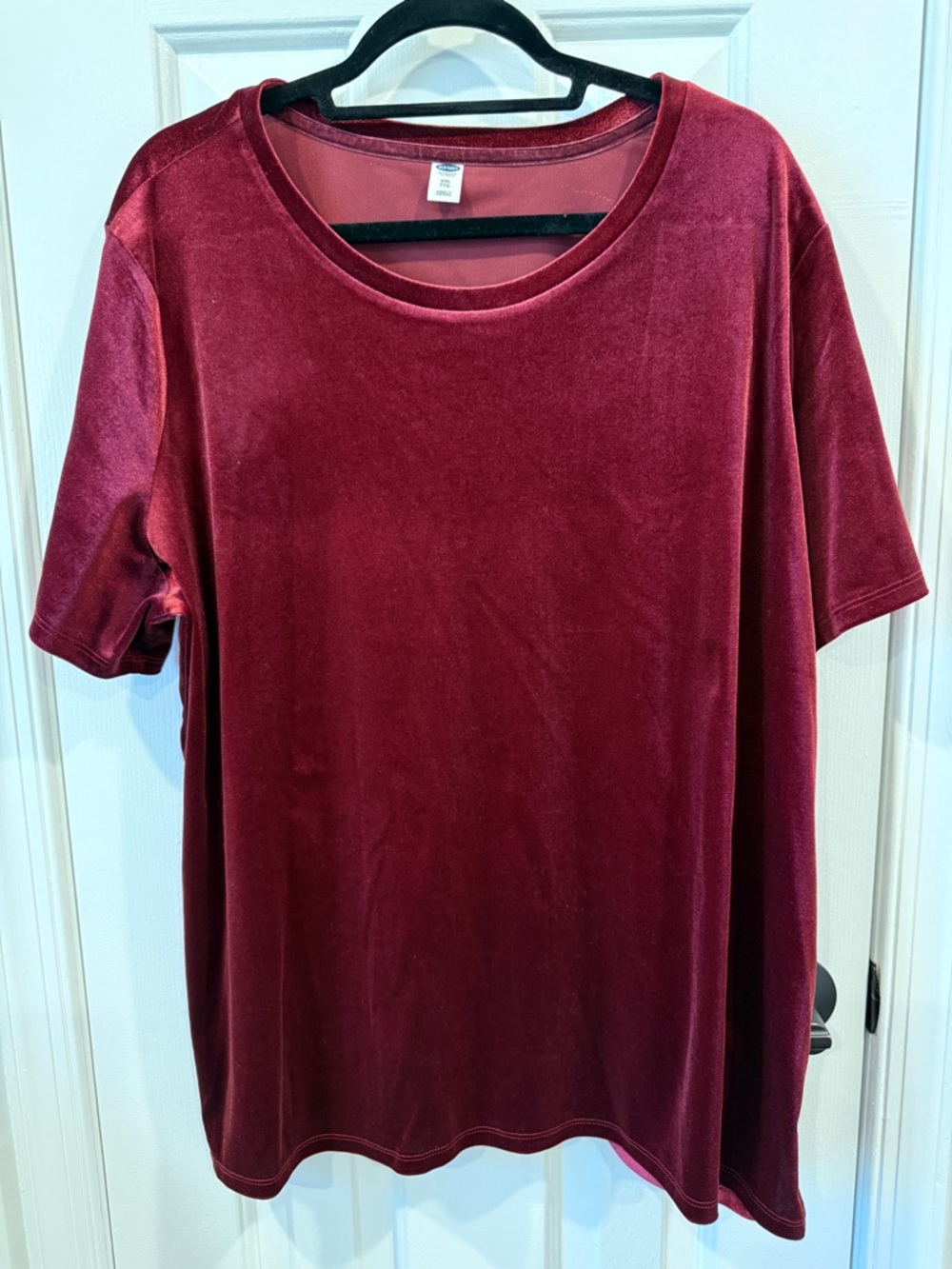 Old Navy Velvet Short Sleeve Tee in Deep Burgundy